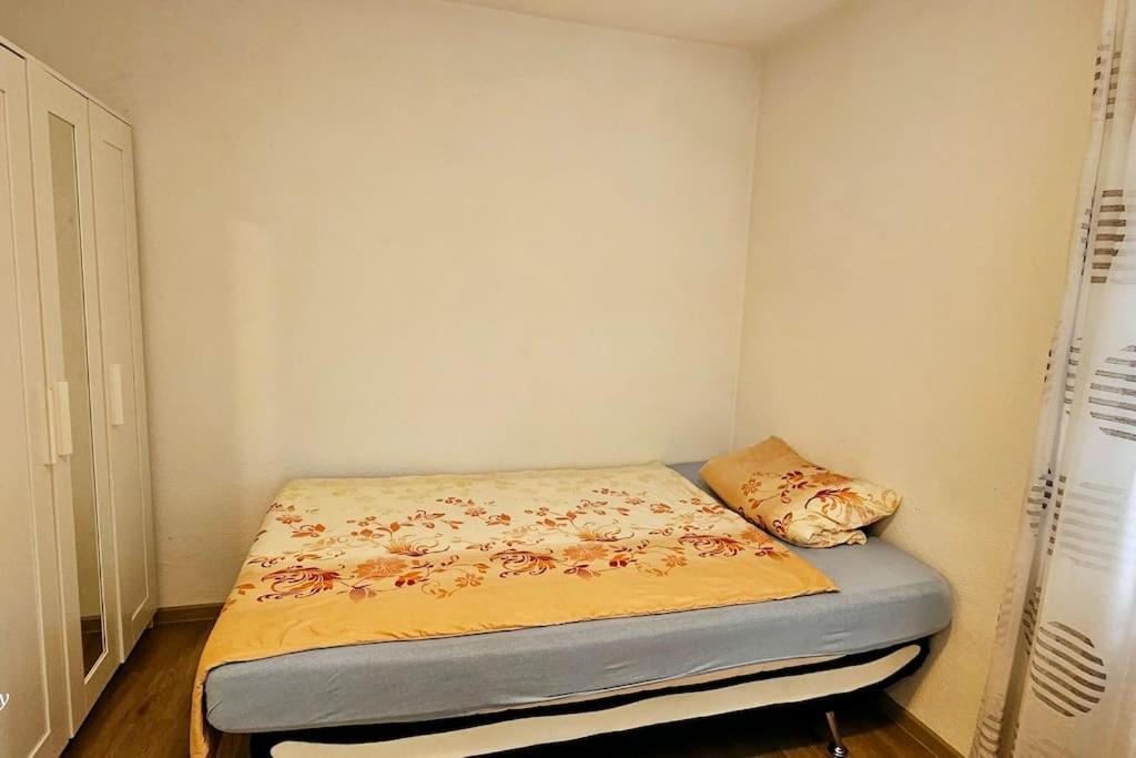 Zimmer In Wuerzburg Stadtmitte Экстерьер фото
