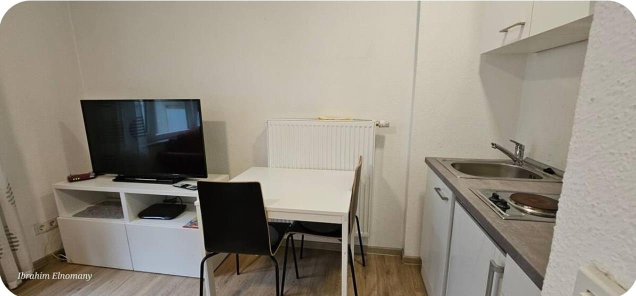 Zimmer In Wuerzburg Stadtmitte Экстерьер фото